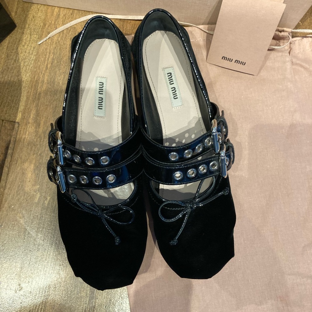 Miu miu black velvet patent ballet flats buckles Prada 39 8.5 punk shoes 8